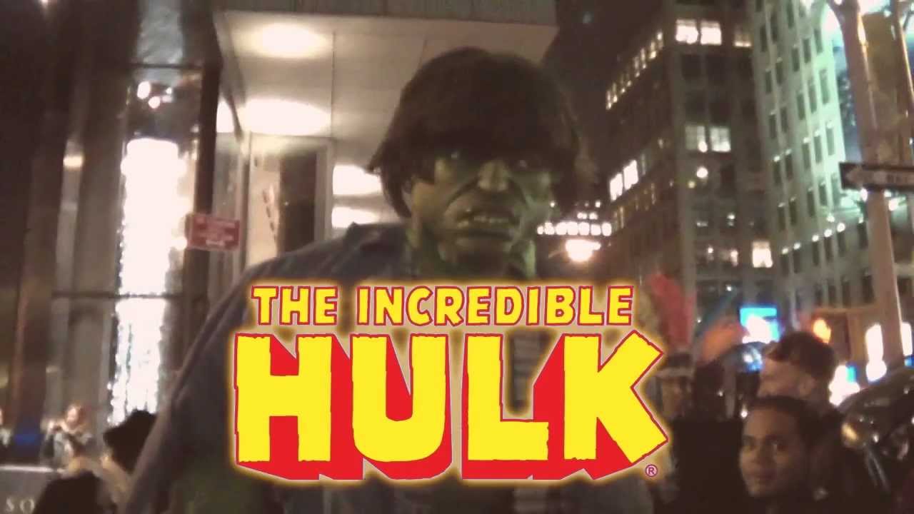 RUBISODE: HULK SMASHES The 2011 NYC Halloween Parade!!!