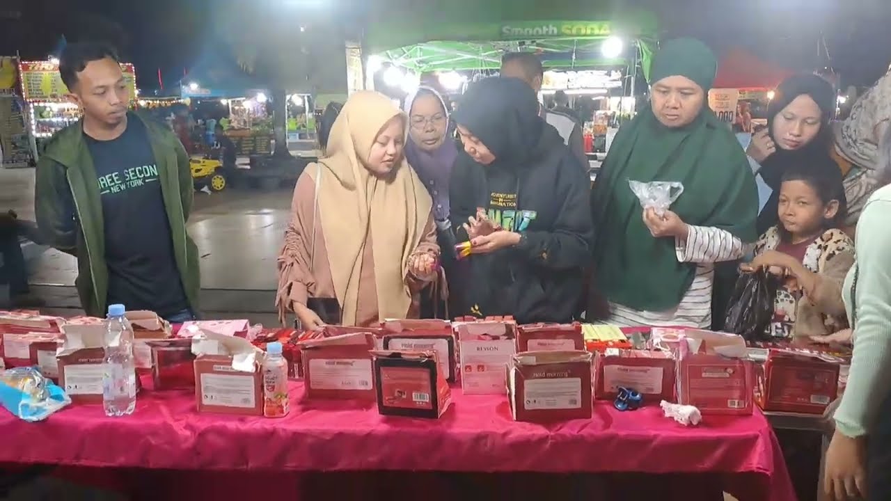Pantai Losari di Malam Hari Pasca Pandemi bersama Pepito Pucula