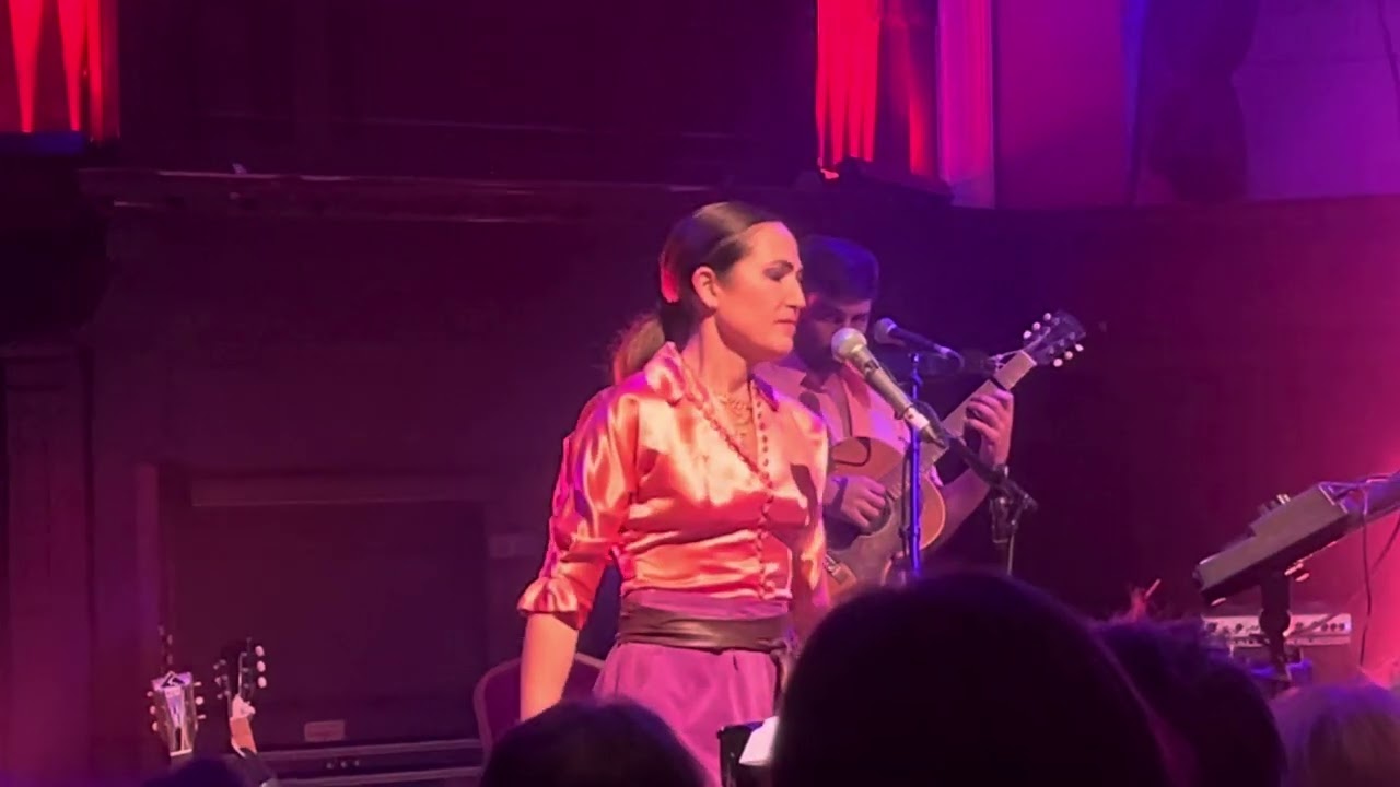 Joan as Policewoman-The Ride