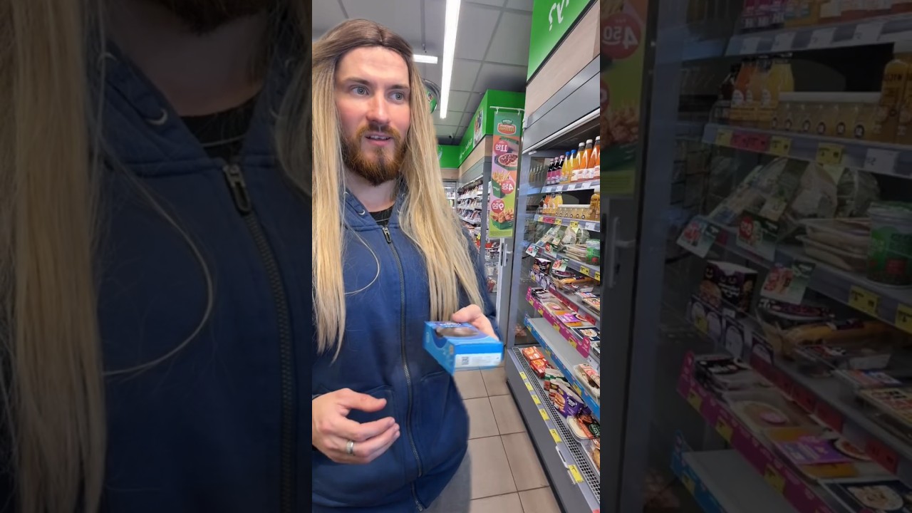 Torbę doliczyć? 😅🛍️ #shorts #funny #joke