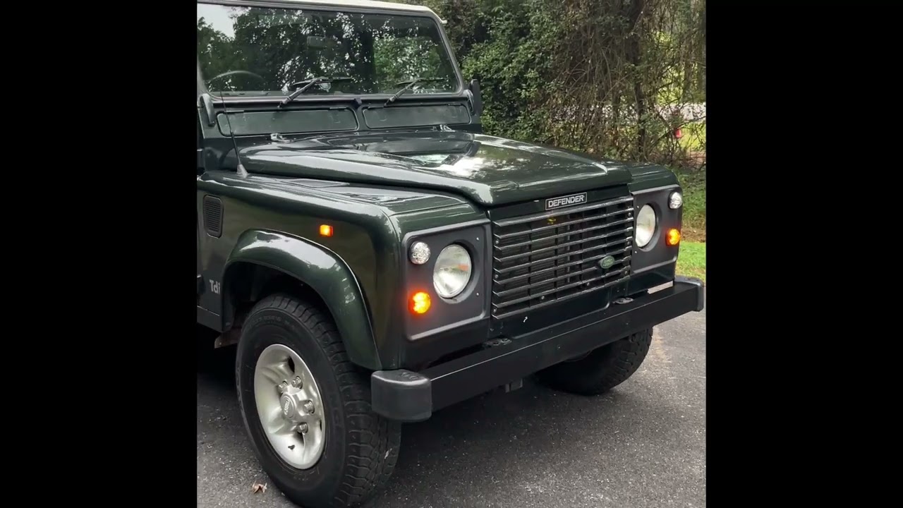 1996 Defender 110 - 300Tdi - CSW - Epsom green classic