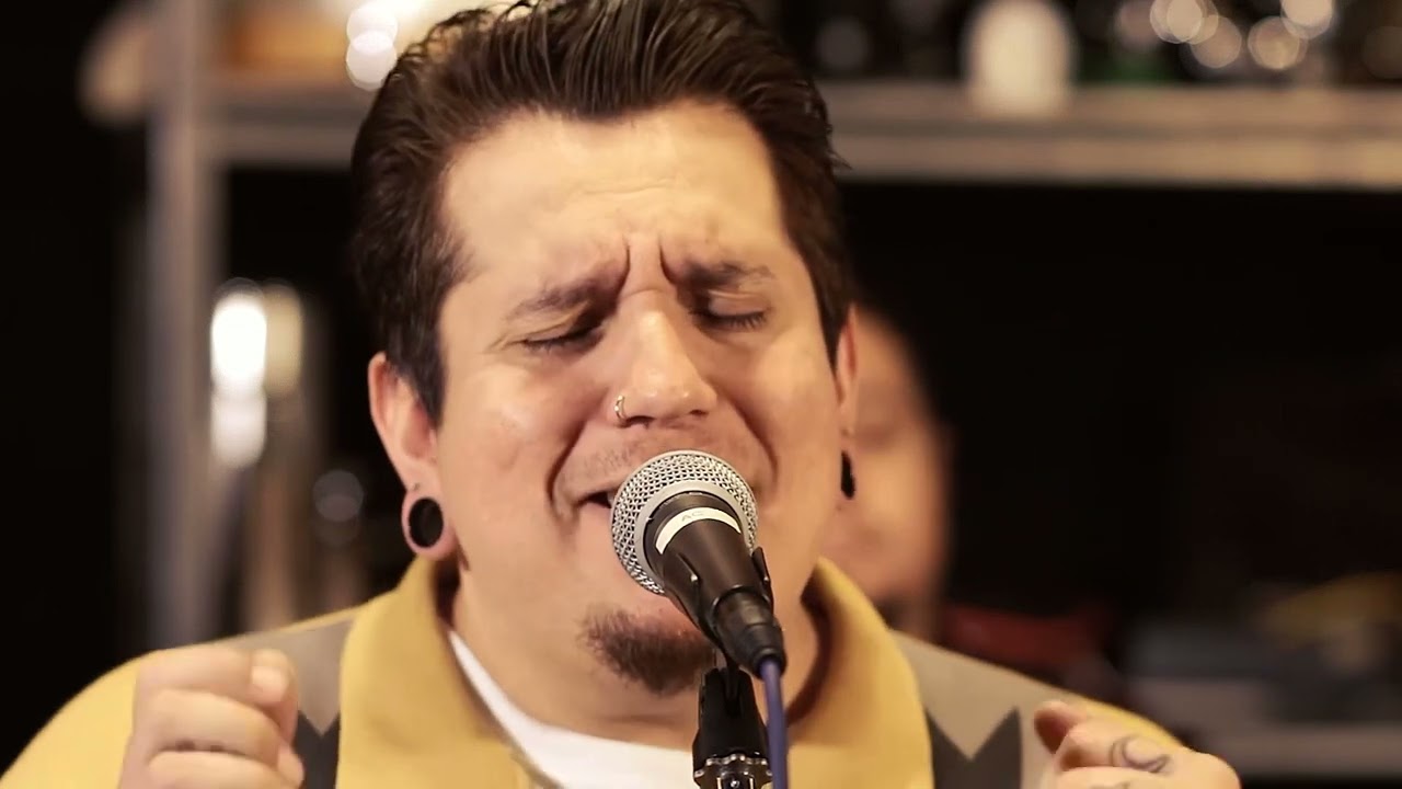 Adrian Carmine - Waiting On A Miracle Live 