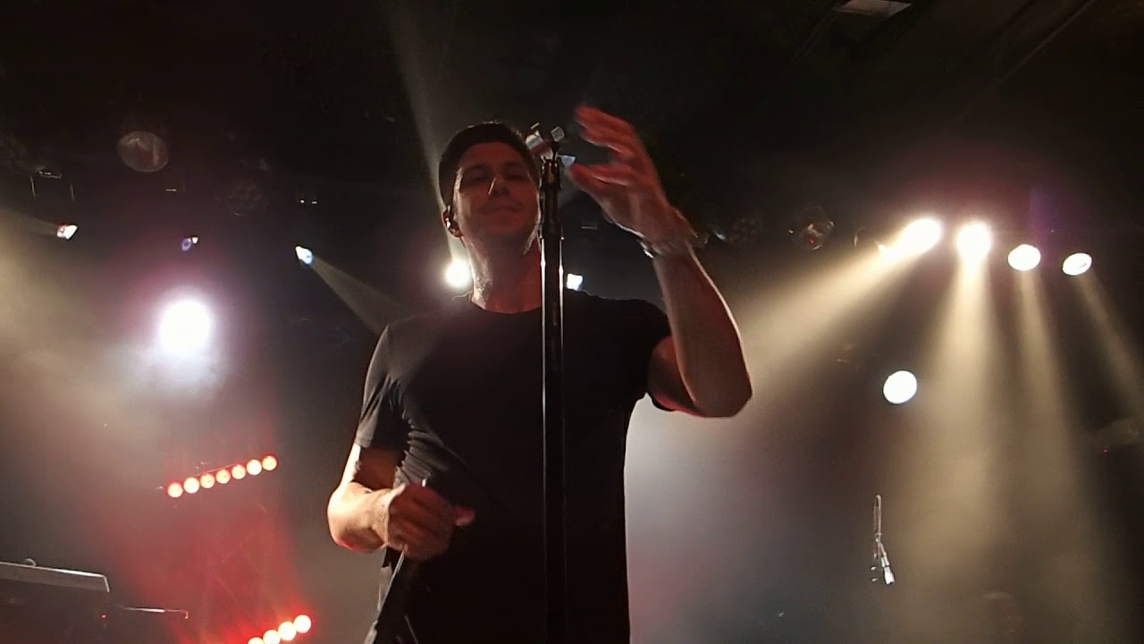 SoMo performs Dial in Boston