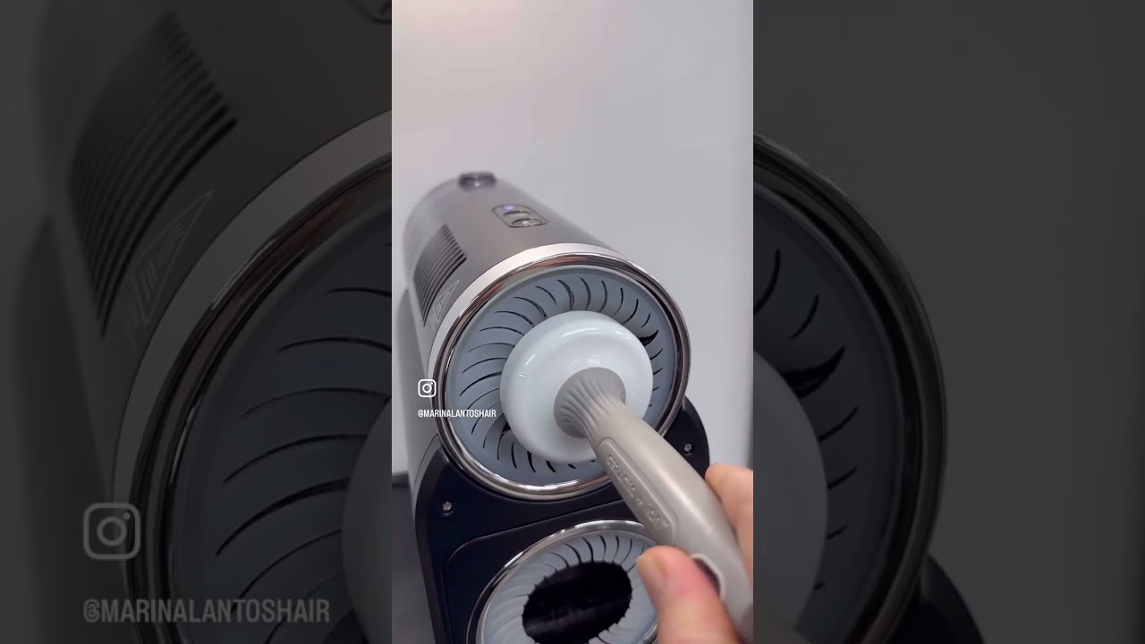 Salon innovation electrical brush cleaner #stylance #hairstyle #haircut #haircare #hairstyletutorial