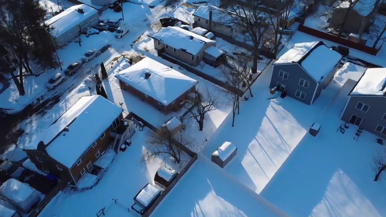 Test flights on my street 
