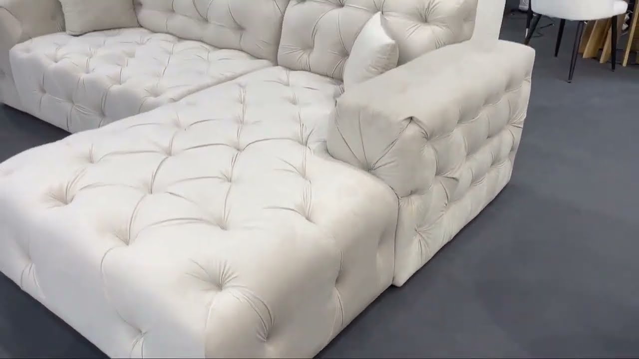 VOLT Chesterfield Designersofa in L Form von designDISTRIKT Schweiz