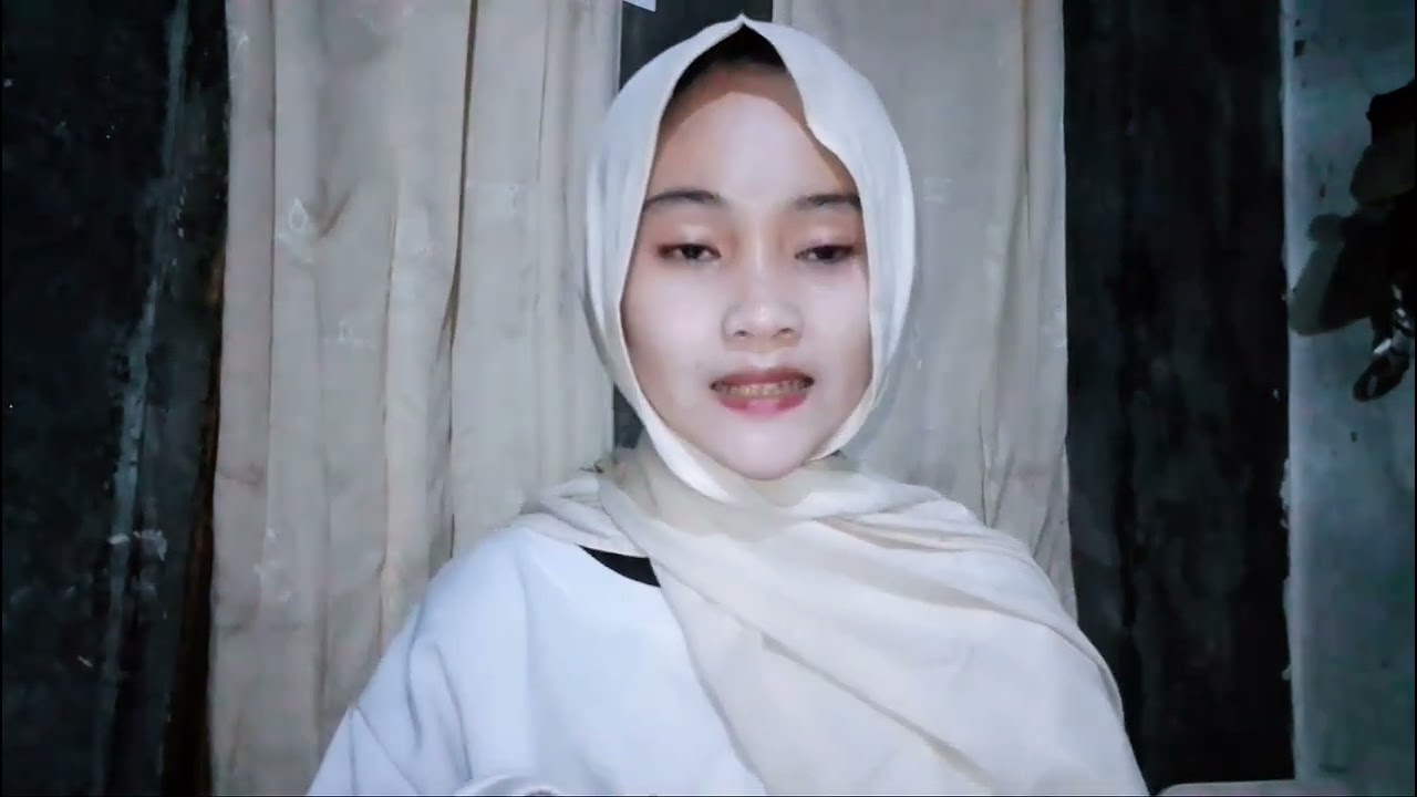 Ujian praktik B.Indonesia (Baca puisi)💐