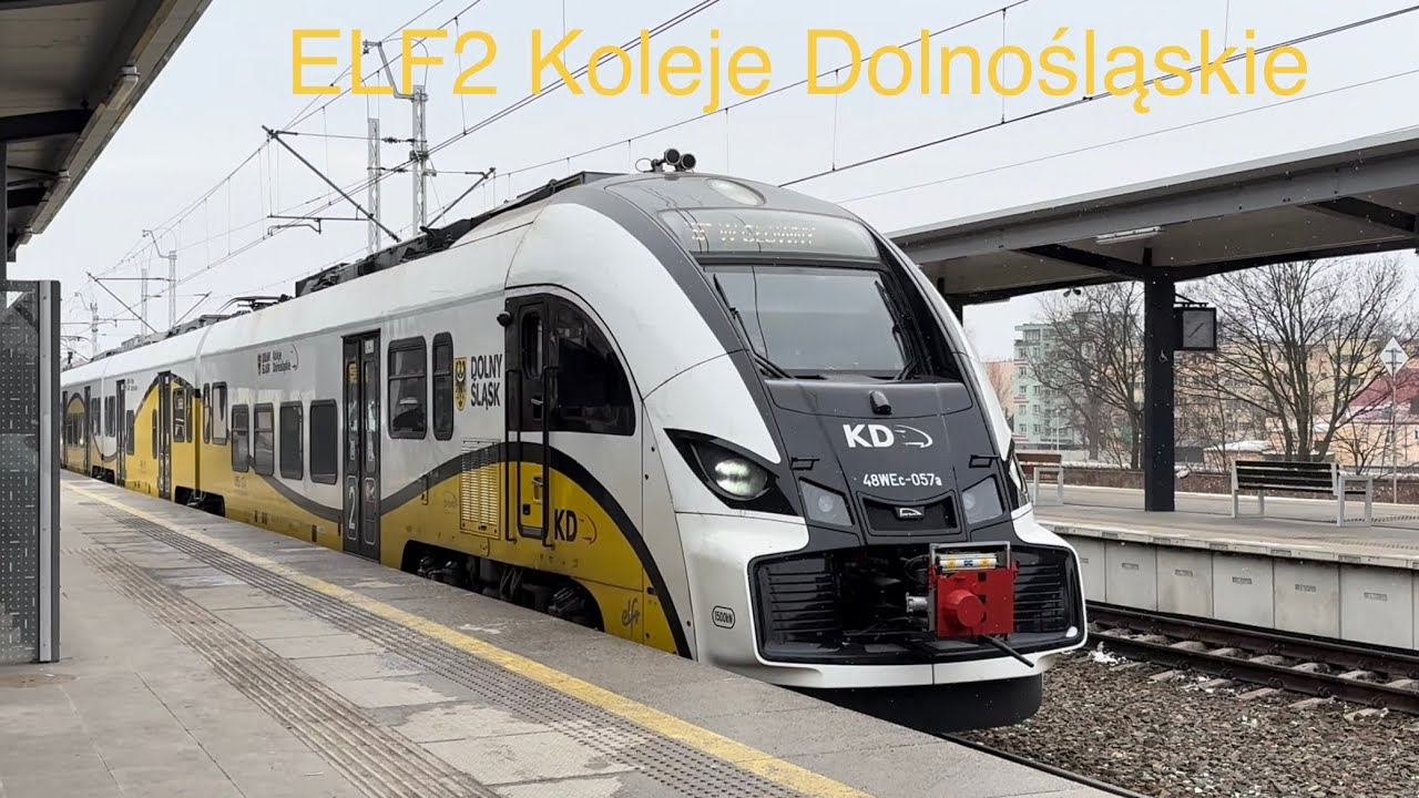 Stacja Kłodzko Miasto i prezentacja pociągu KD PESA ELF2 48WEc-057