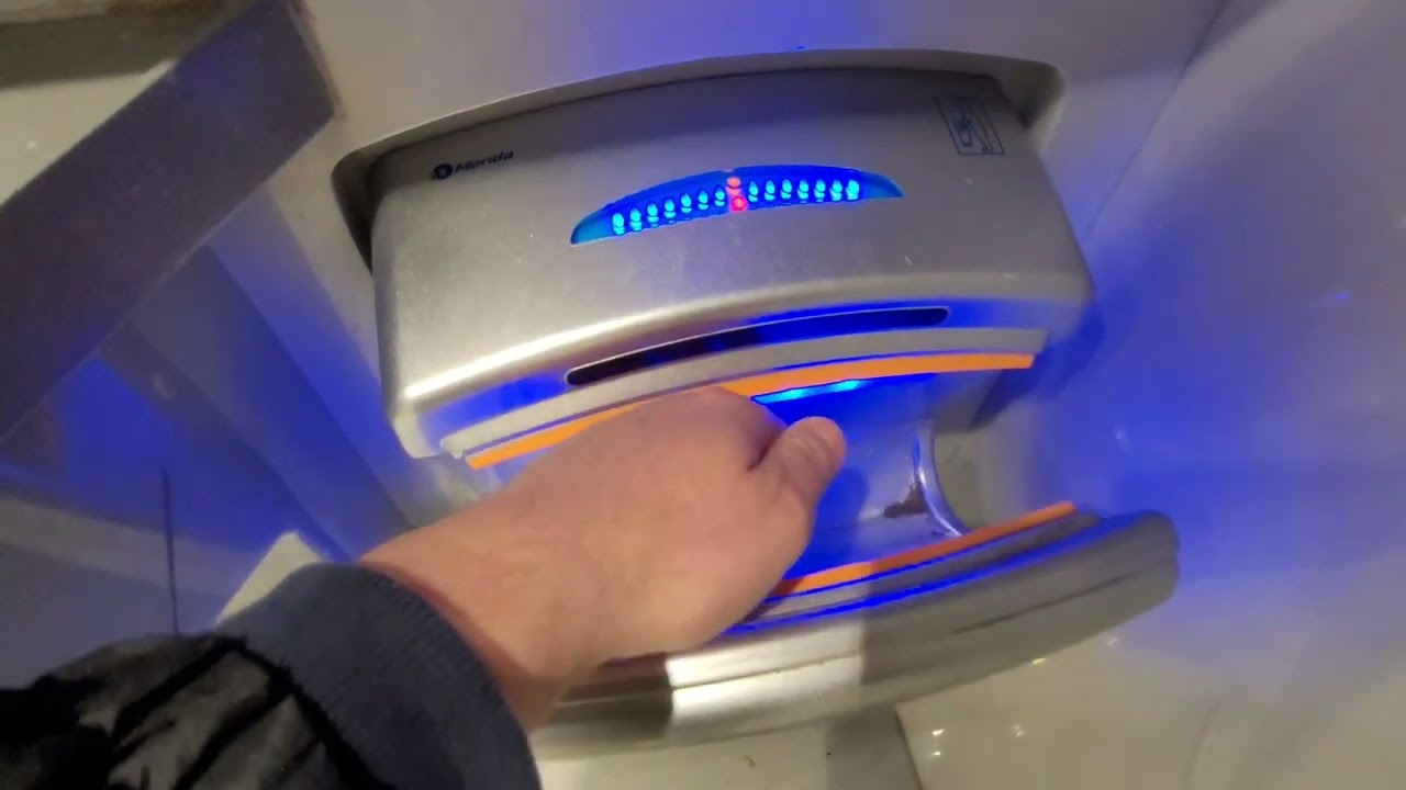 Polrail toilet - Merida restrooms at the end of each car