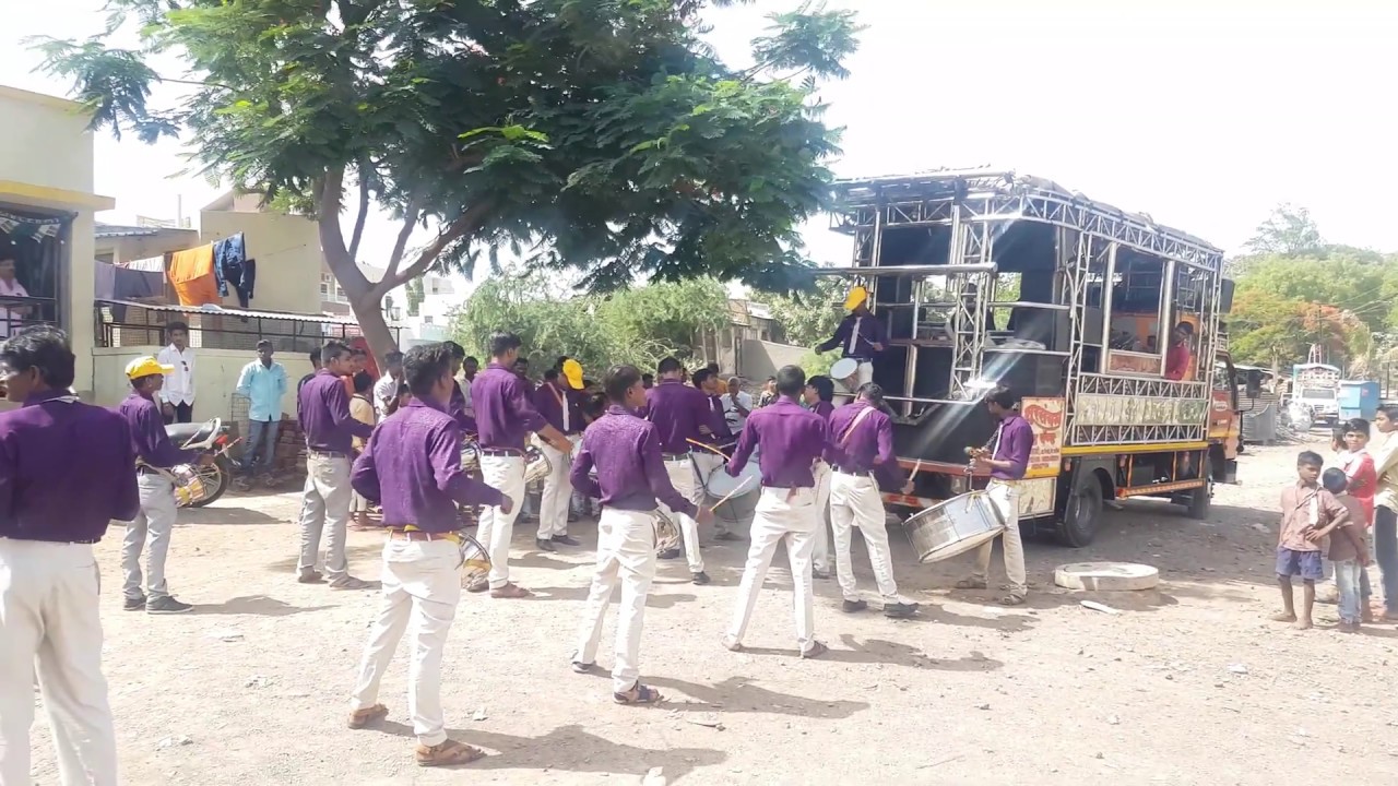बदरा जब छाये ....By Sursangam brass band Dawachwadi