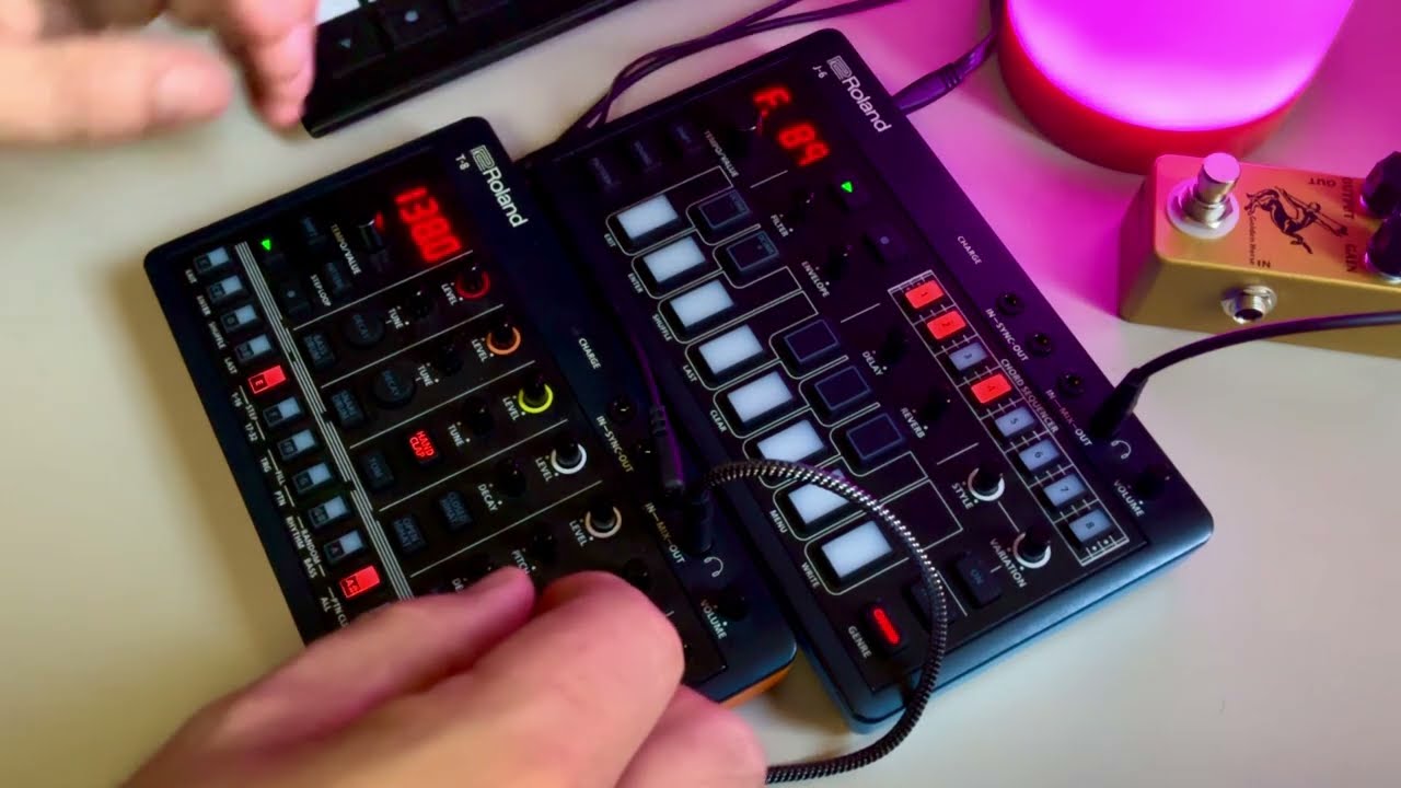 Roland Aira T8 & J6 Jam