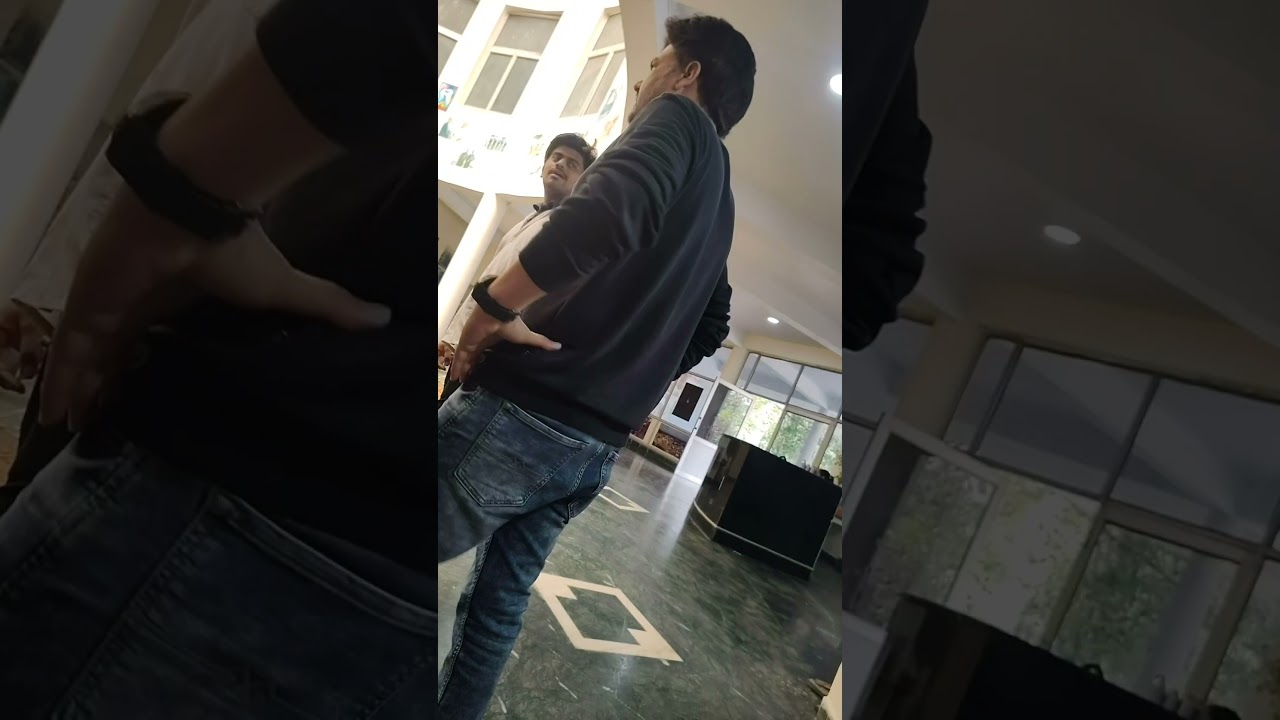 RAGGING IN MEDICAL COLLEGE || Dental College Life Vlog || #shorts #minivlog - 92 #viral #collegelife