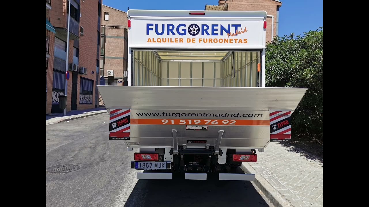 Grupo 5 Furgoneta carrozada con trampilla elevadora 2.023