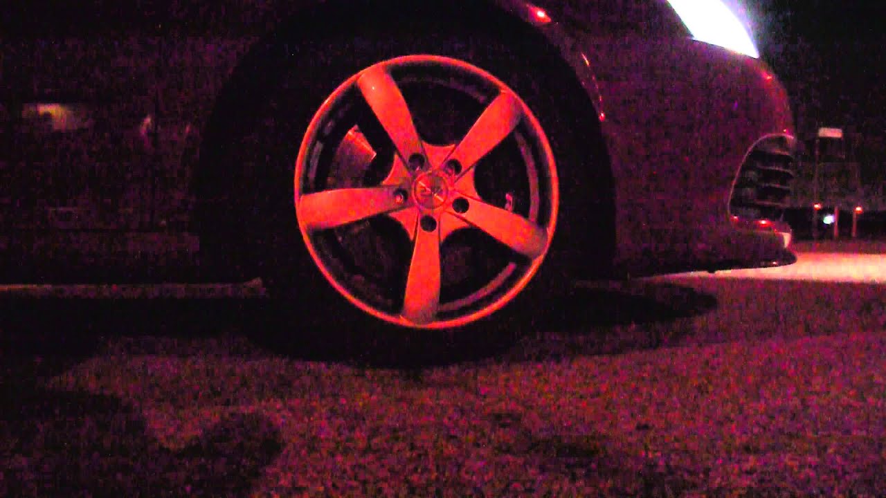 VW Golf R32 2008 United Motorsport Spark-Cut Acceleration and Revving