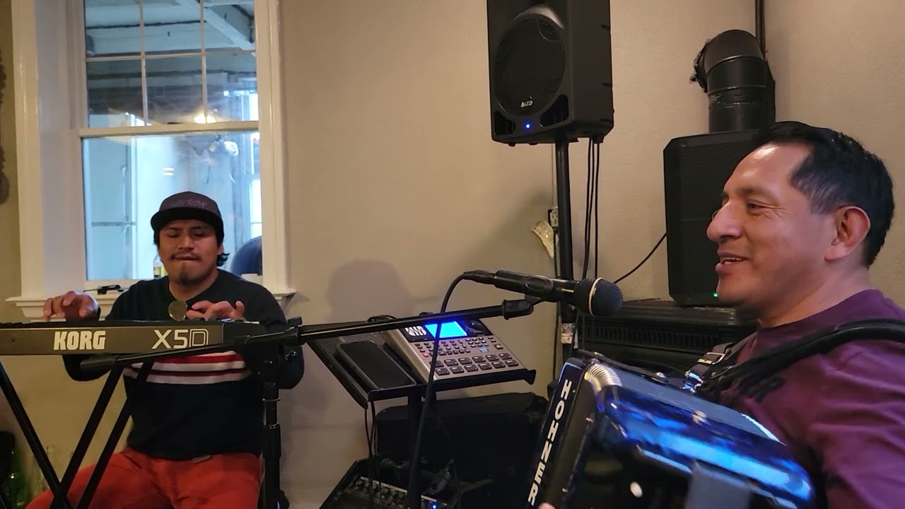 bayron te canta/ft fernando y su acordion/ música ecuatoriana en acordeón/ polivio mayorga mix