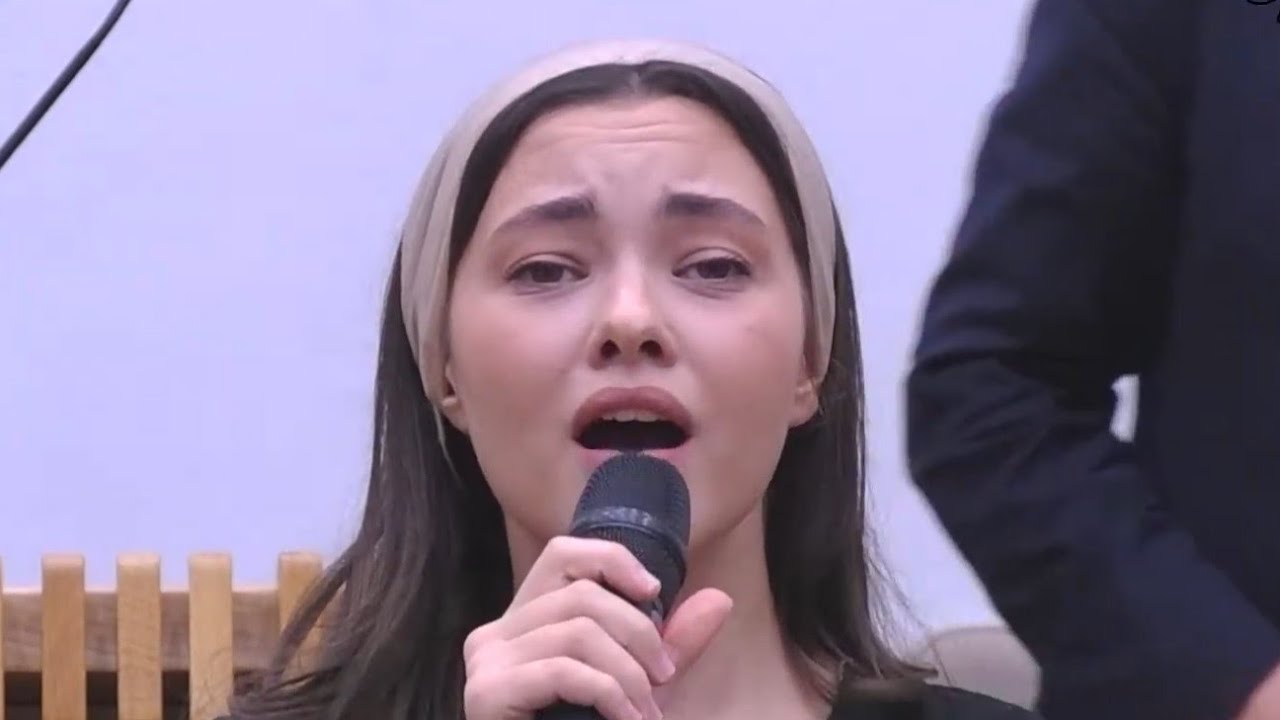 Lorena Fetti (Buble) - Ce folos (Live 2026)