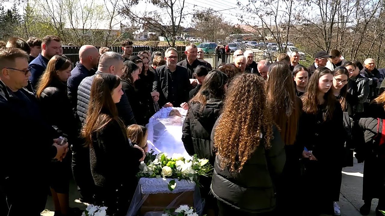 Partea 2 Cimitir Înmormântare Solovăstru Vasile 04.04.2025 🕊️ 🖤🤍