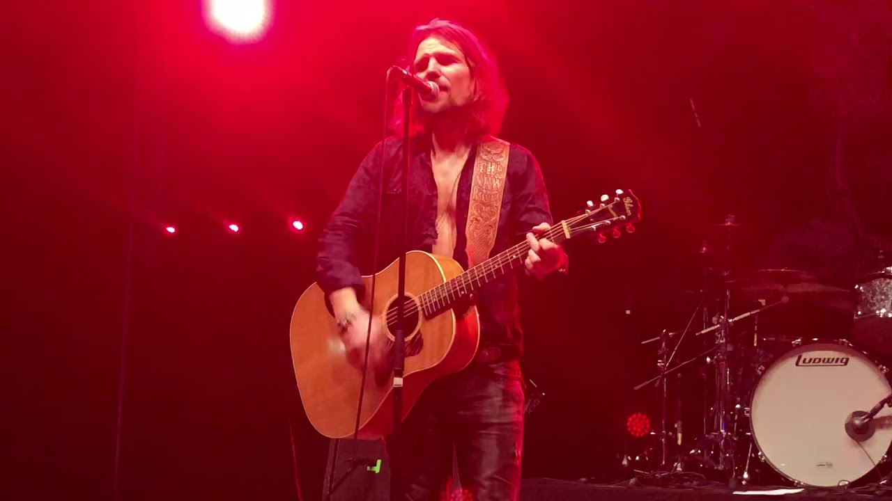 The New Roses live “Free Falling” in Friedrichshafen 26.01.19