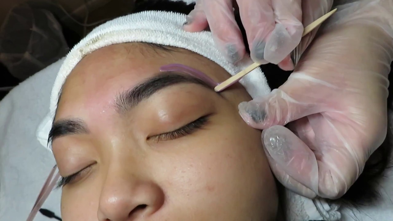 Eyebrow Tinting and Waxing Tutorial