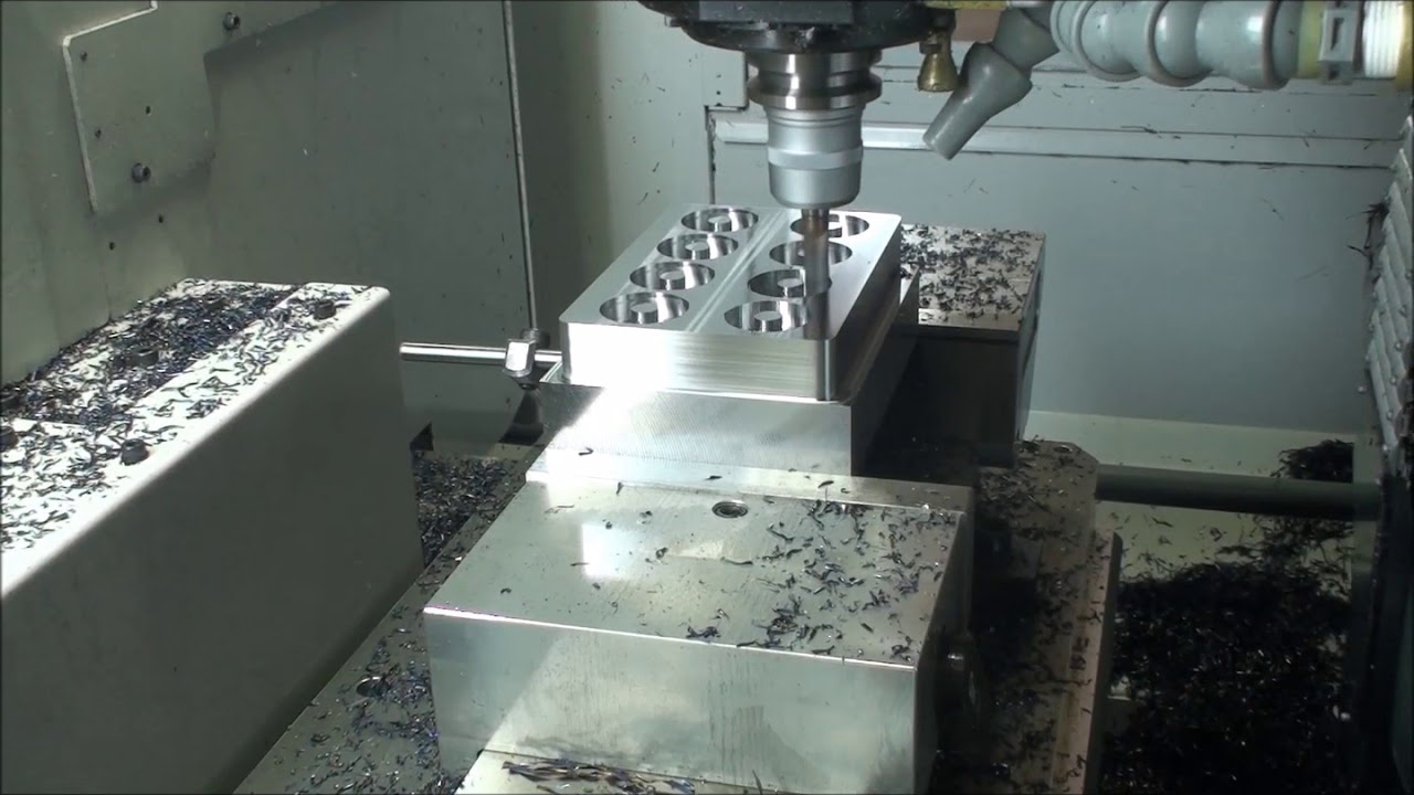 SolidCAM - CHICK OneLOK 1550 - brother speedio 450