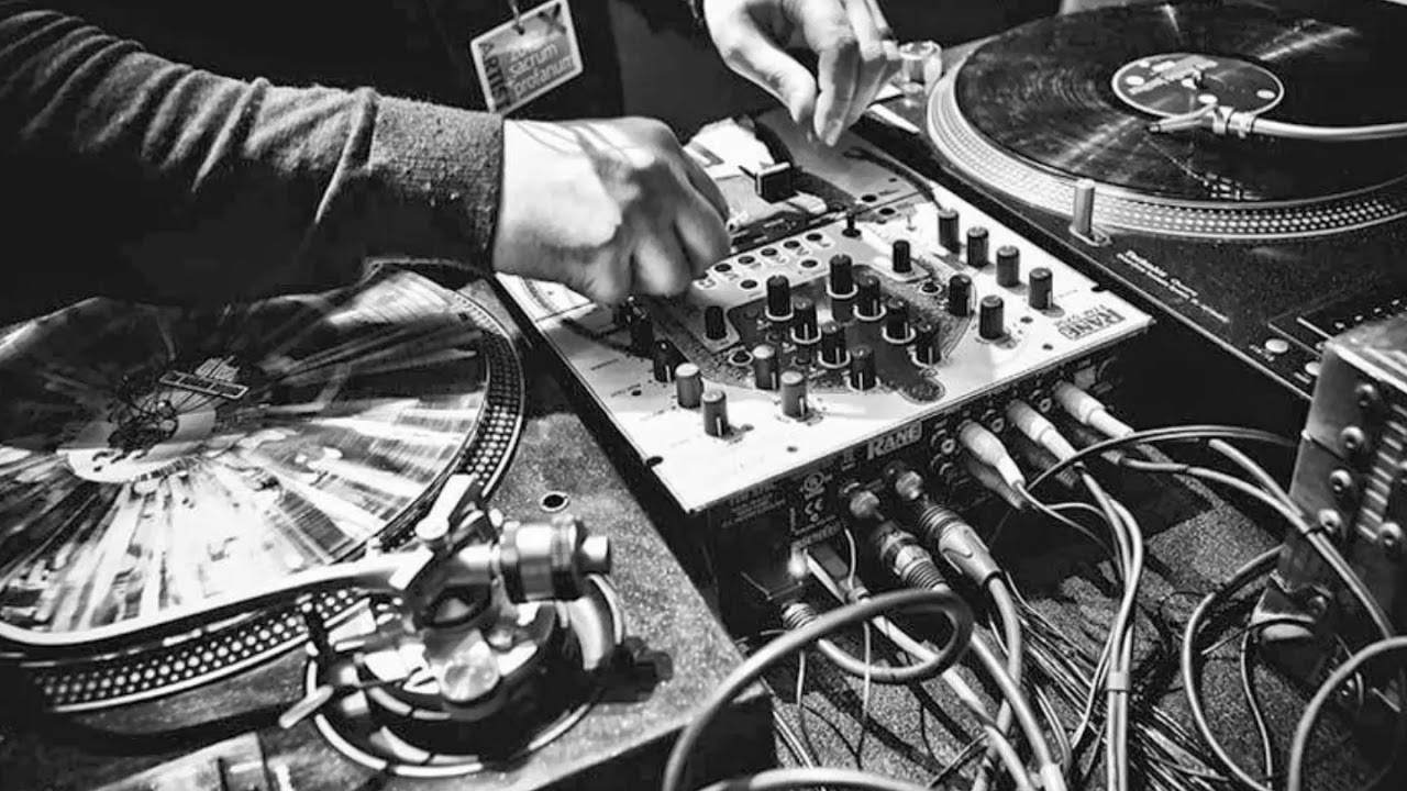3000 Suscriptores makineros! No- Border especial Hardtrance 100% vinyl