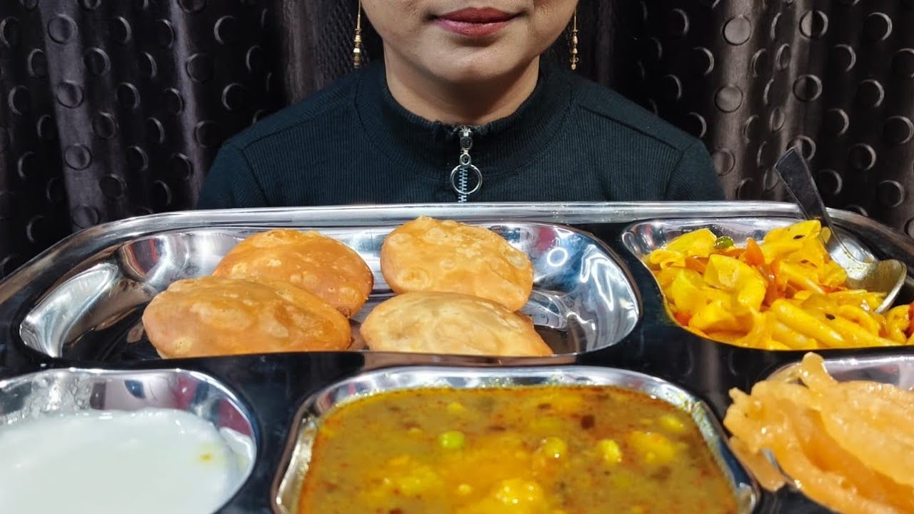 EATING HOME MADE😋 MACARONI, MINI KACHORI WITH ALOO KI SABJI, JALEBI WITH CURD|EATING CHELLENGE..