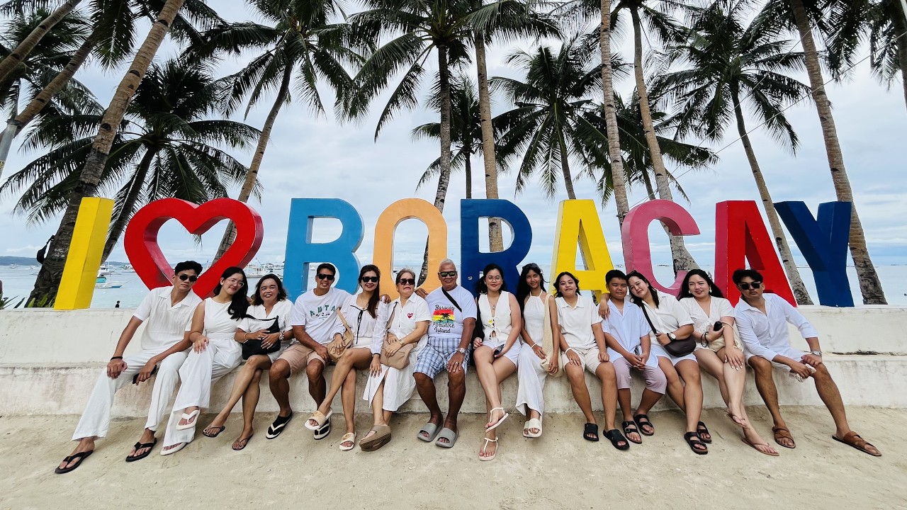A little snippet of our family trip to Boracay.