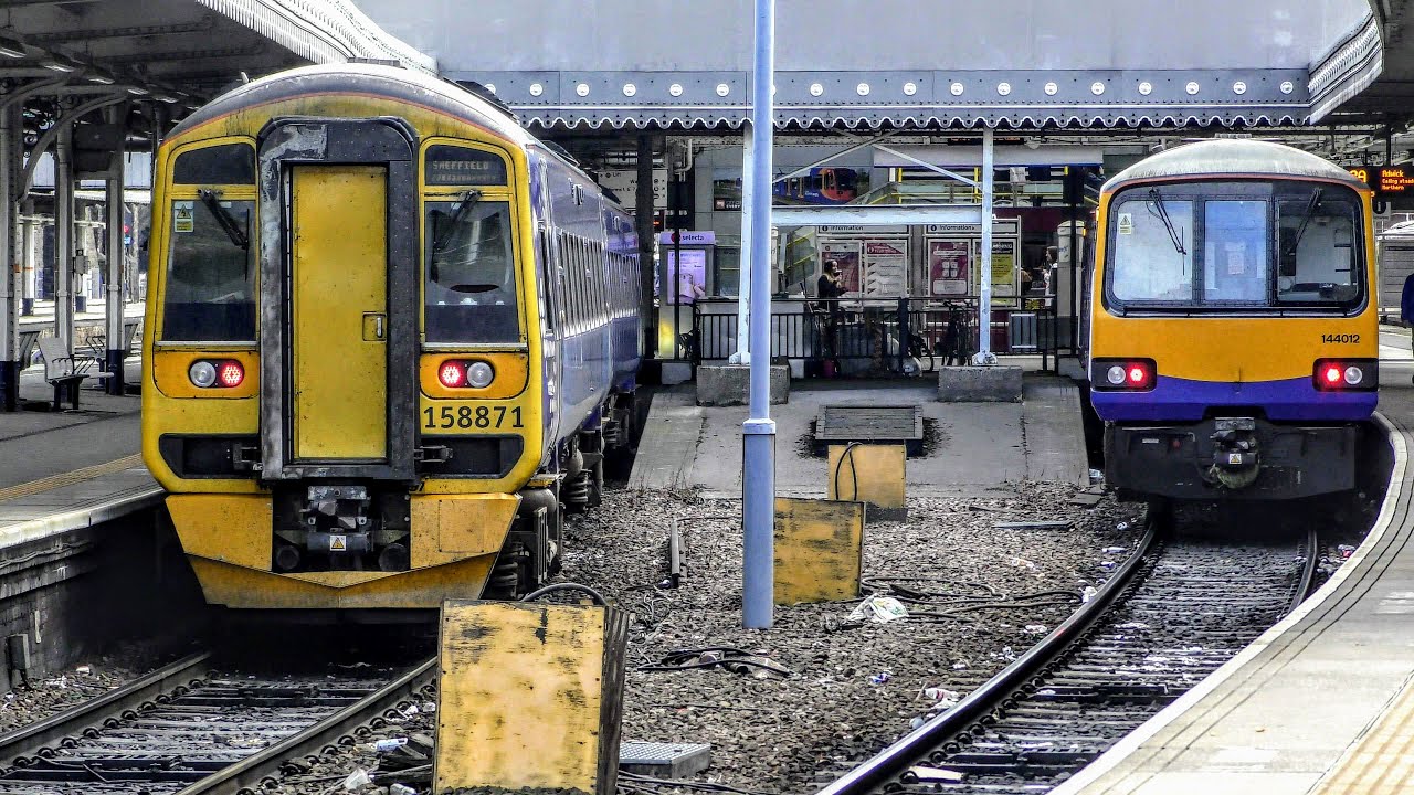 Trains at Sheffield Station | 04/10/2018
