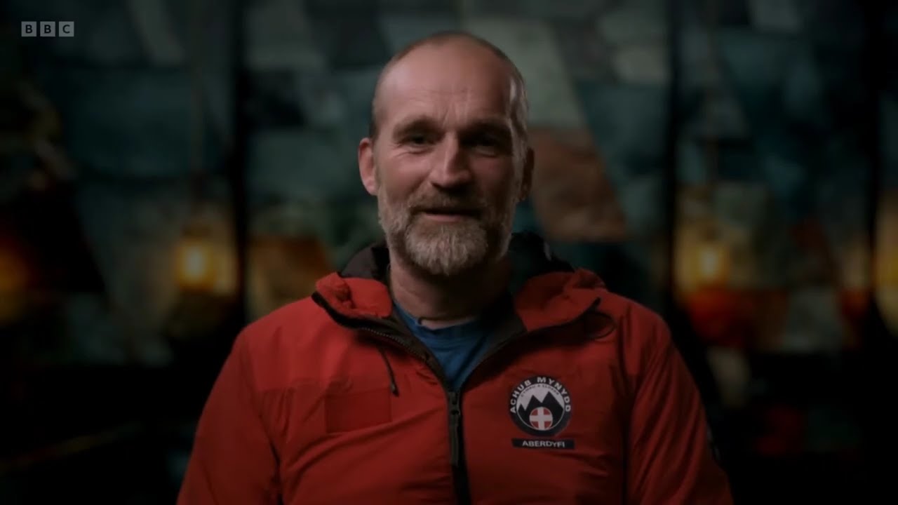 SOS: Extreme Rescues S2E6 | High-Stakes Climbing Fall, 12-Year Mystery & Coastal Rescue Mission
