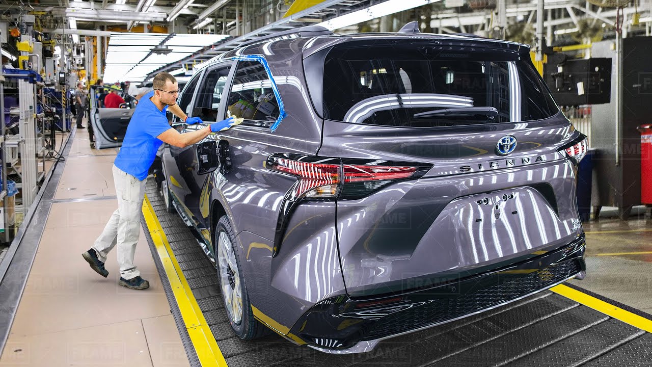 How They Produce the Massive Toyota Sienna in the US - Production Line