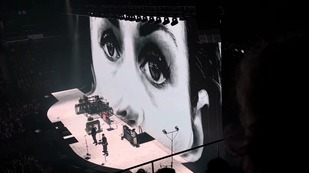 07 Sanna sur la Croix - Indochine - Orléans 11 février 2025