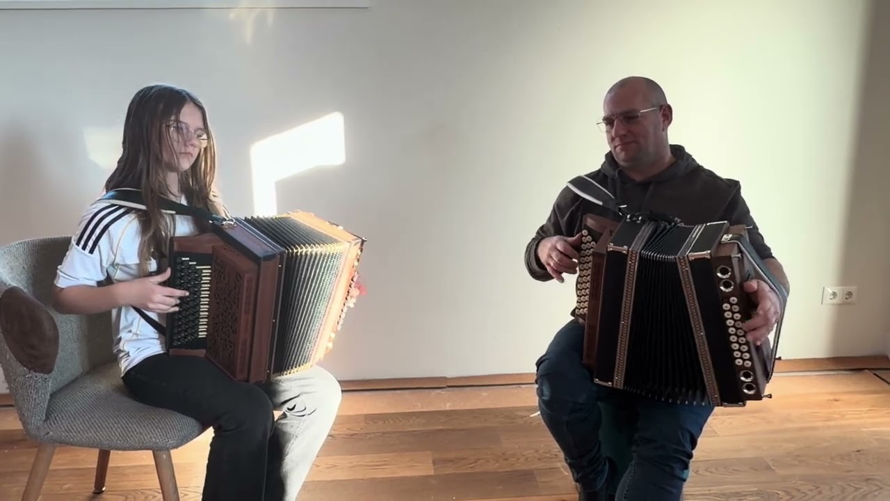Steirische Harmonika, Beerfest-Polka von Marcel Mölschl powert by Angelina Fink