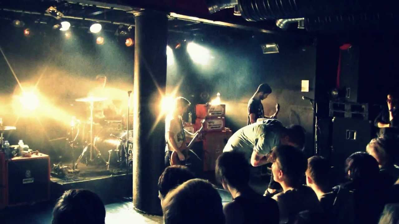 Dead and Divine - It Sleeps In Bliss LIVE [HD & HQ audio]