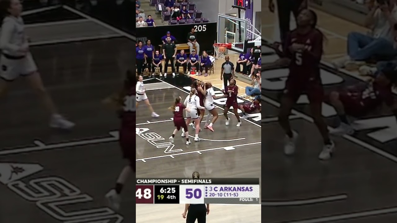 #𝗔𝗦𝗨𝗡𝗪𝗕𝗕 𝗣𝗹𝗮𝘆 𝗼𝗳 𝘁𝗵𝗲 𝗚𝗮𝗺𝗲🏀Elizabeth Abiara comes up with the big put-back for UCA in the 4th! 👏👏