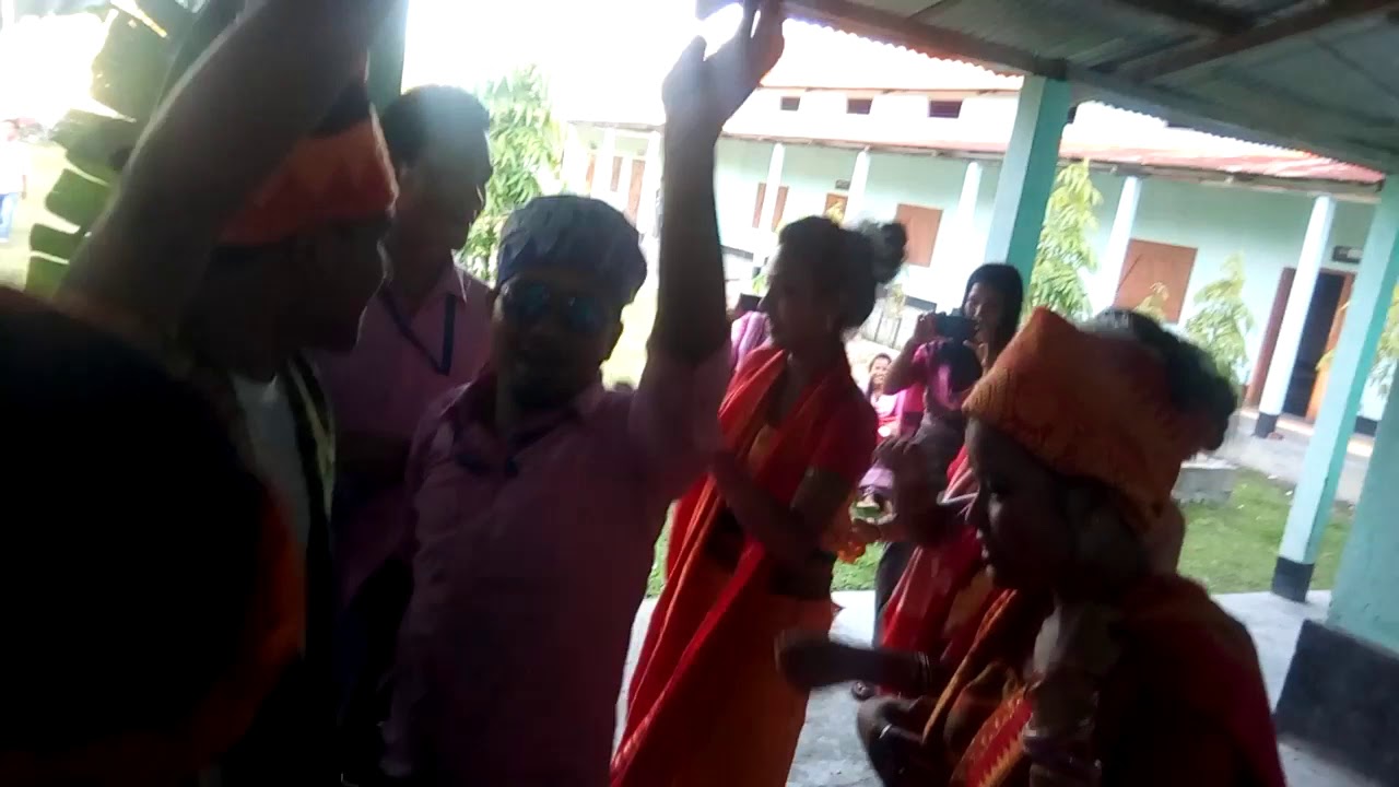 Enjoy kalainai Tamulpur clge ni Students fwra freshman ao