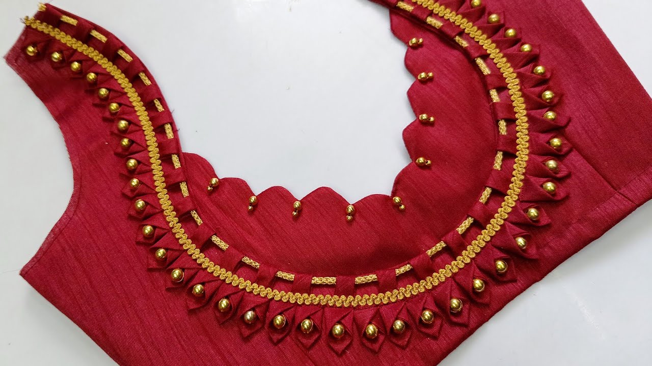 Latest Model Blouse Back Neck Design | Popular Model Blouse Gala design stitching |