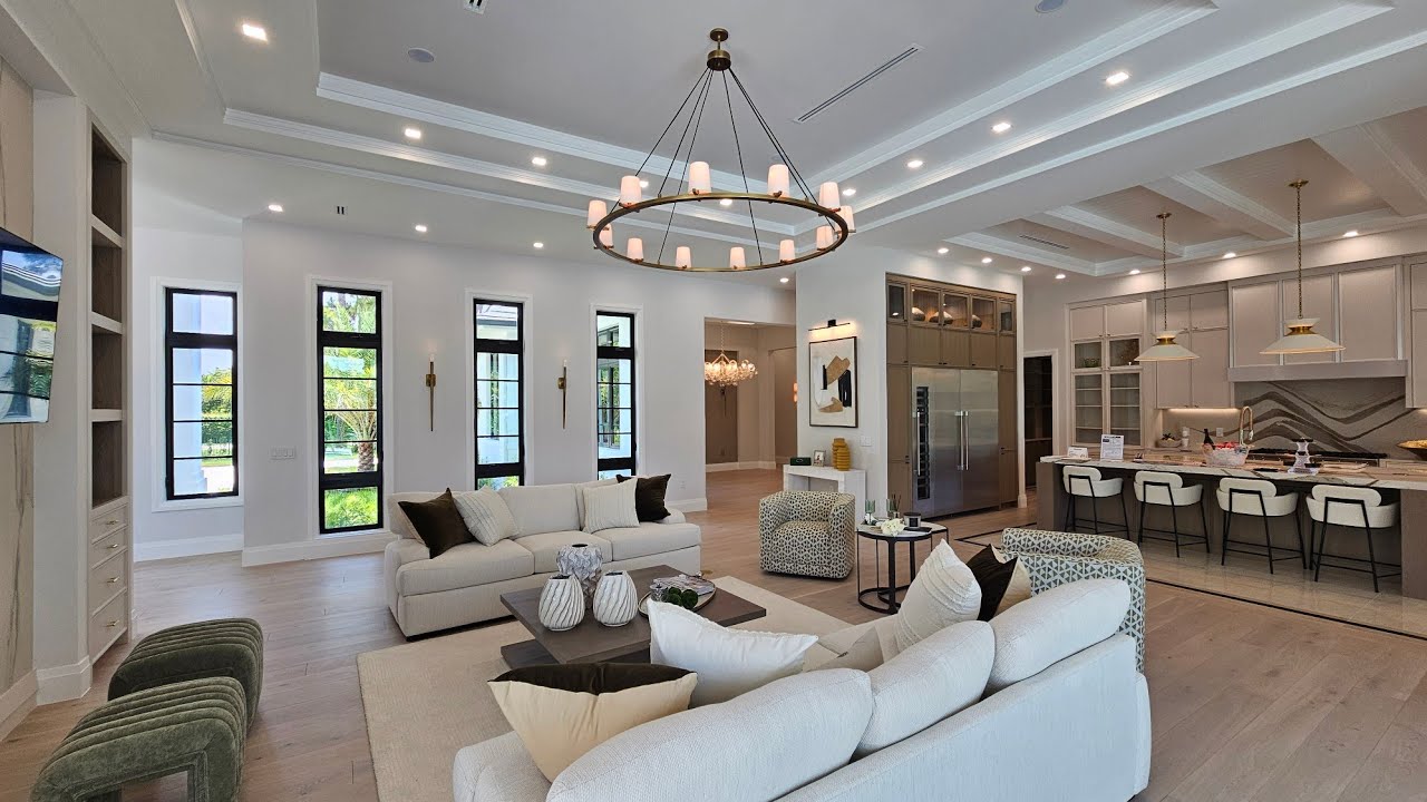 FLORIDA SOPHISTICATED         HOUSE TOUR. IMPRESSIVE INTERIOR DESIGN IDEAS.