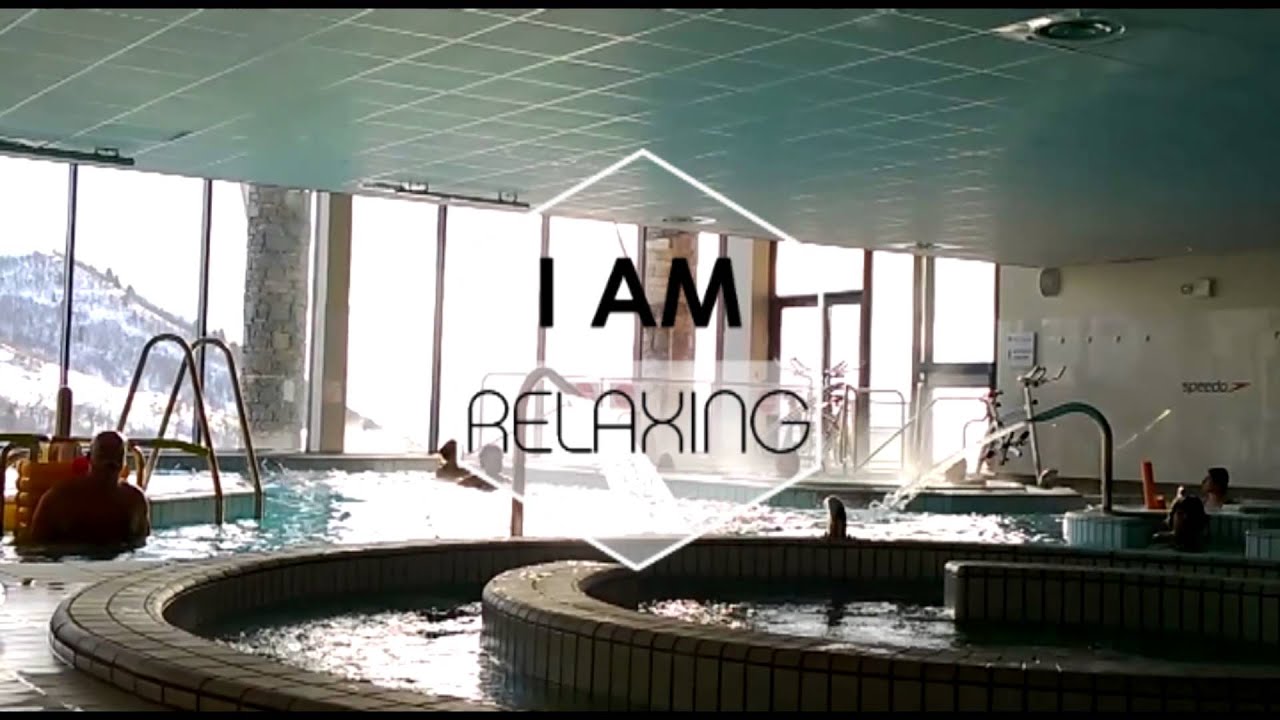 Trailer Saint-François Longchamp Winter 2014/15