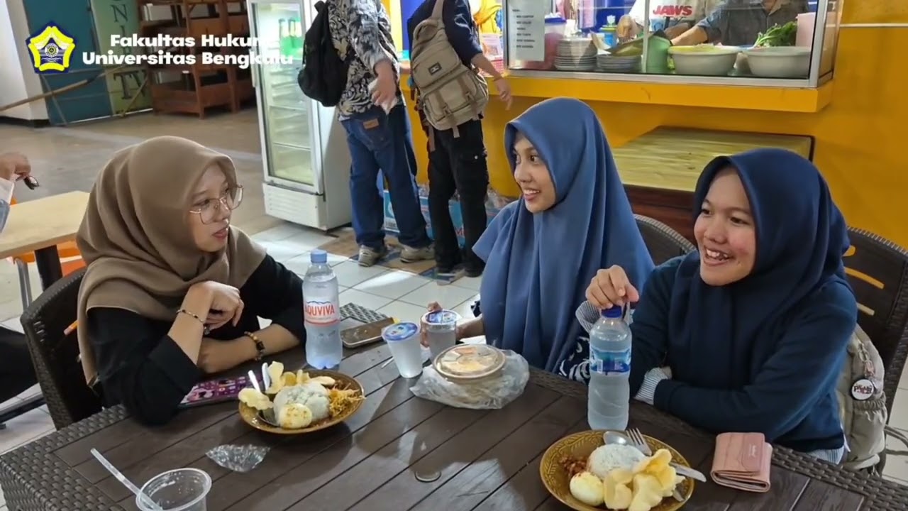 PRACTICE MAKING VIDEO INTRODUCING SELF AND OTHERS BY GROUP 8 