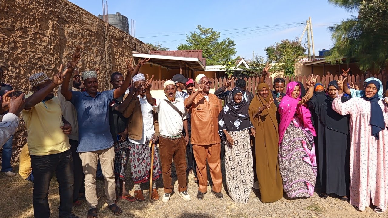 SOMALI COUNCIL OF ELDERS REJECT DISSOLUTION CLAIMS, BLAMES EXTERNAL INTERFERENCE,BACKS GOVERNOR GUYO