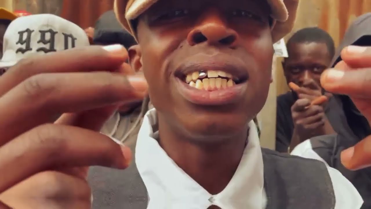 VIBE YA GHETTO (OFFICIAL VIDEO )the unknown family ft Bad Gee &Thefla#trending 