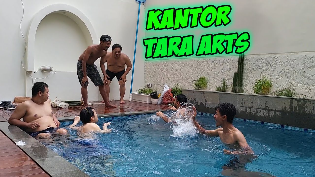 TEMPAT KERJA IDAMAN! - Daily Vlog Kantor Tara Arts