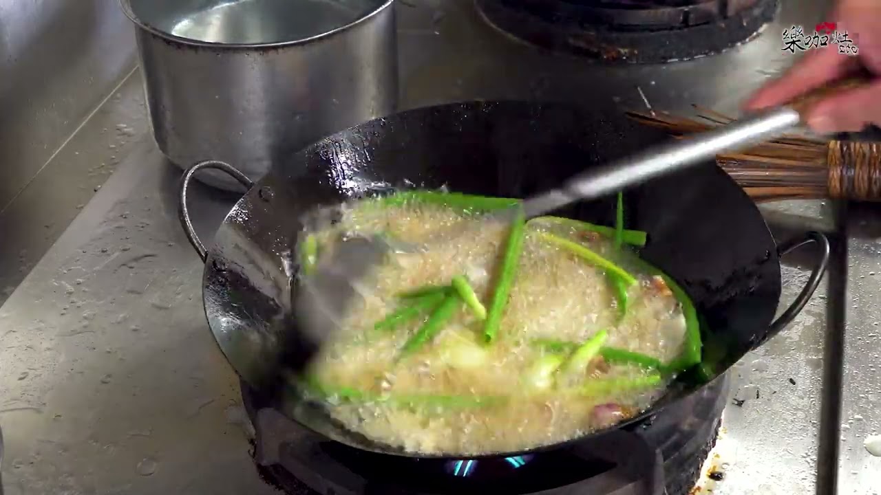 【爌肉飯】香嫩入味不油膩。