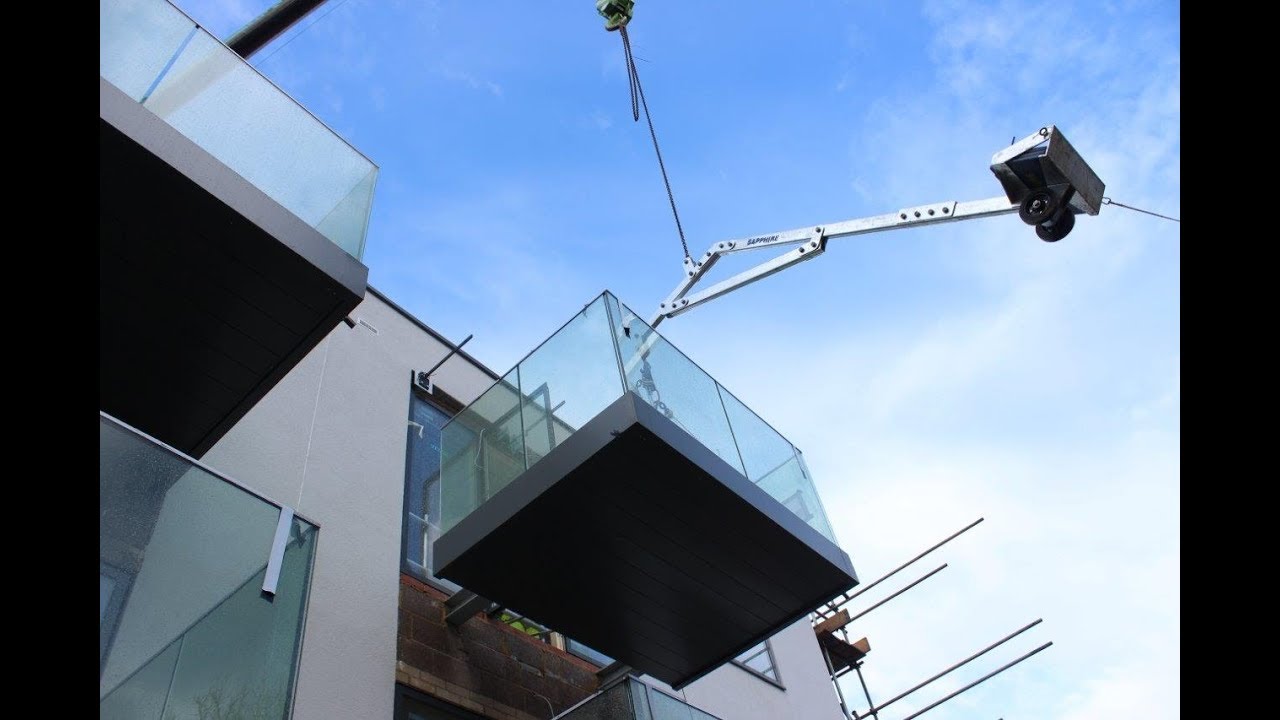 Sapphire Staines Road Glide-On Balcony Install