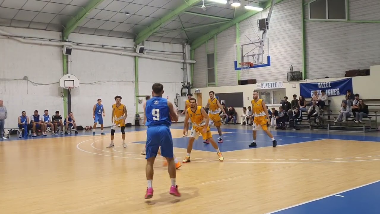 Seniors R3 Use vs Haute provence 2e Q-T