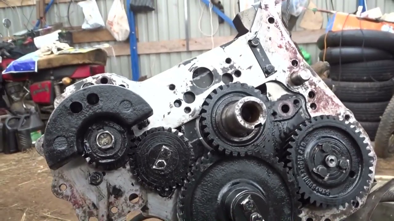 сборка двигателя трактора Т 30 завершение\/T 30 tractor engine assembly completion