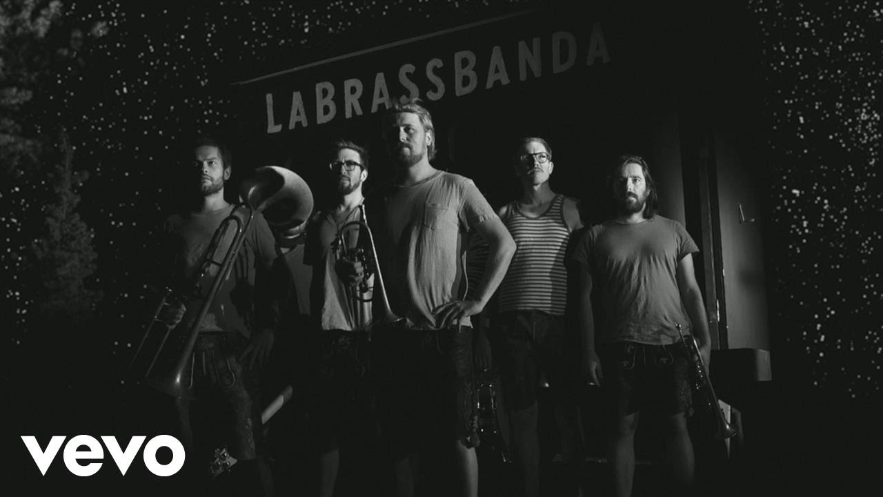 LaBrassBanda - Indian Explosion (Bauwagn)