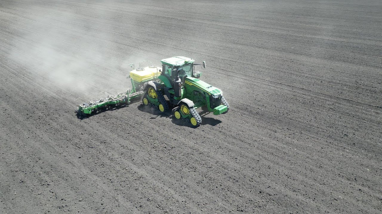 Brand New John Deere DR16 Planting Organic Corn In SW Minnesota