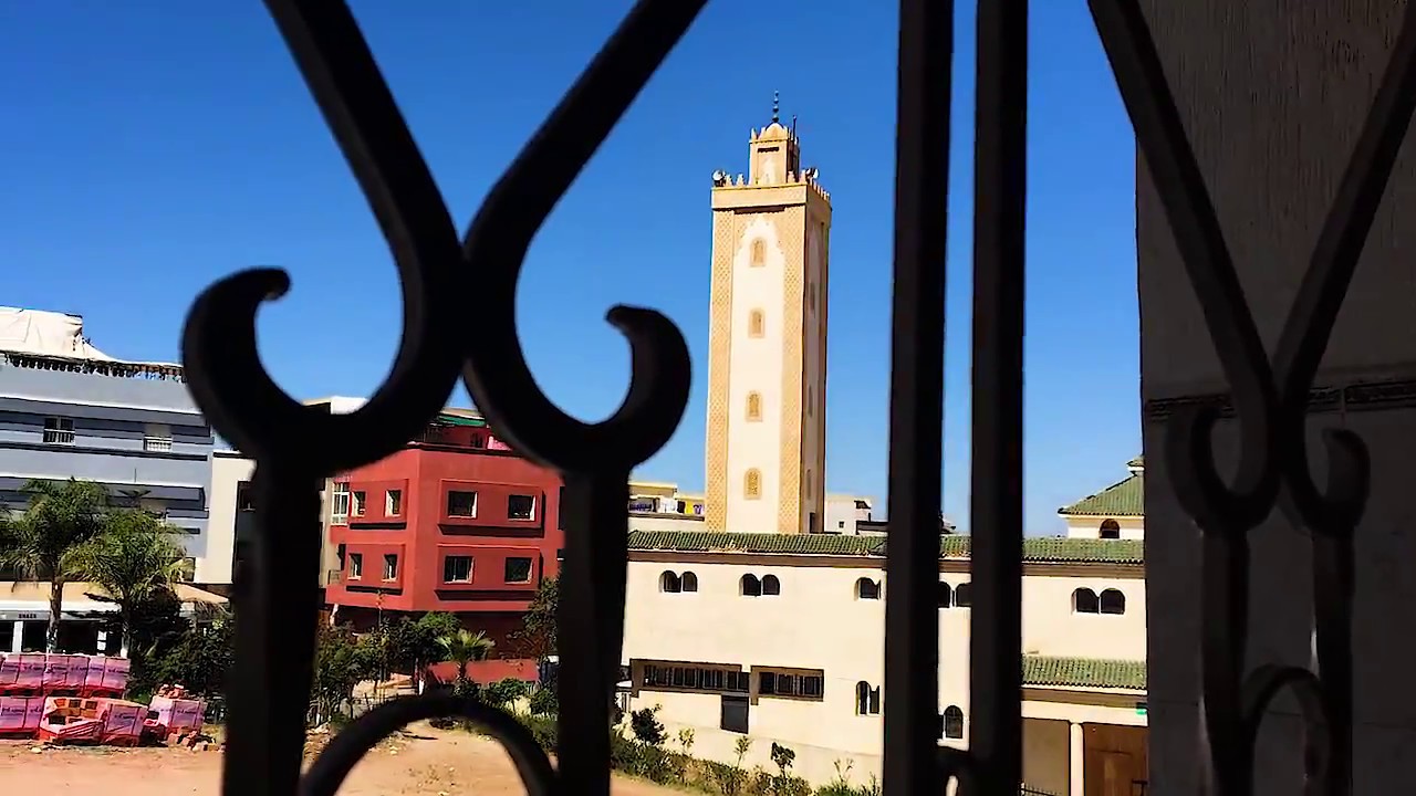 Maison à vendre  KENITRA منزل للبيع بالقنيطرة تجزئة العمران يطل على مسجد