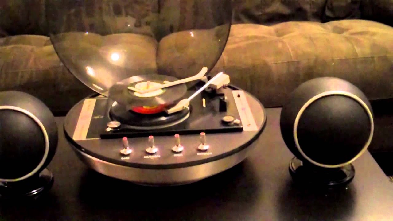 Apollo Electrohome record player demonstration